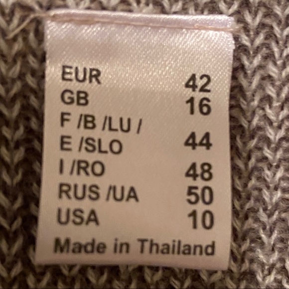 CreationL Fair Isle Llama Sweater - Picture 5 of 6